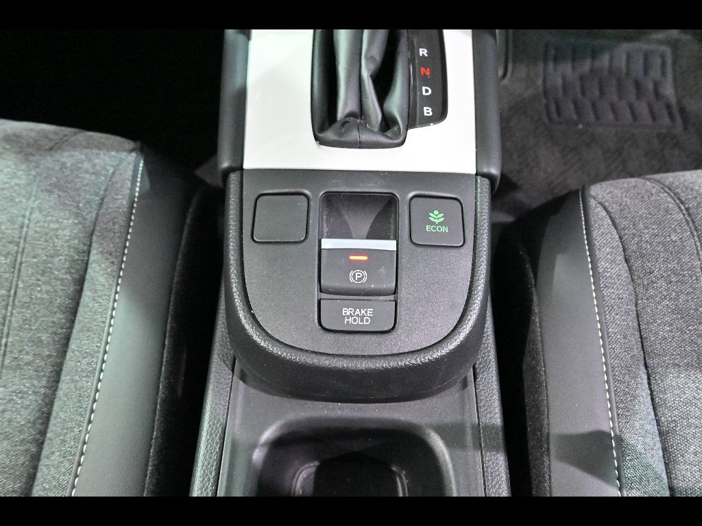 2025 Honda Fit 4WD e:HEVホーム auction photo 11