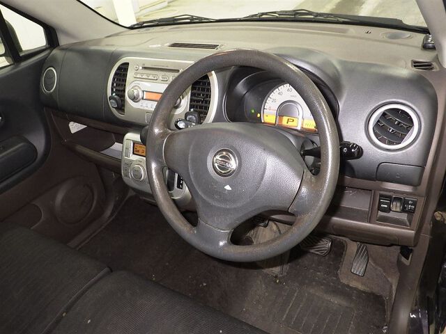 2009 Nissan モコ auction photo 3