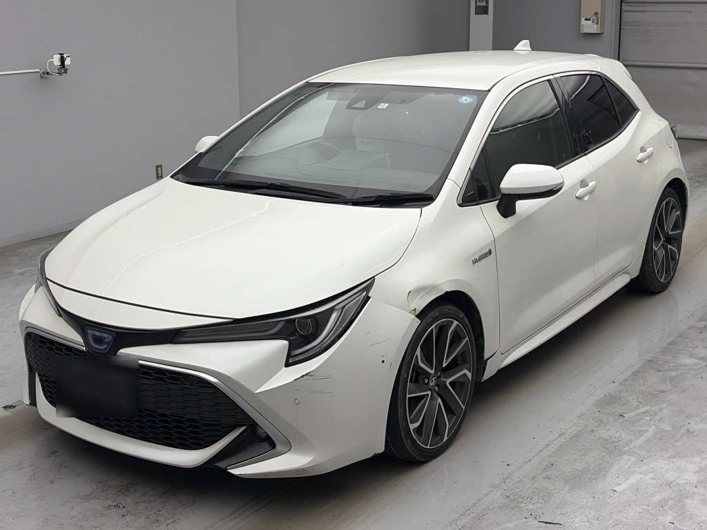 2018 Toyota Corolla Sport ハイブリッドG Z Japan auction vehicle