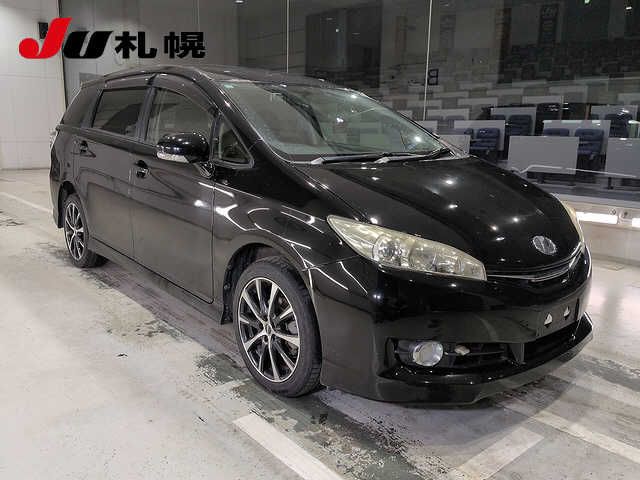 2014 Toyota Wish 4WD 1.8X auction photo 8