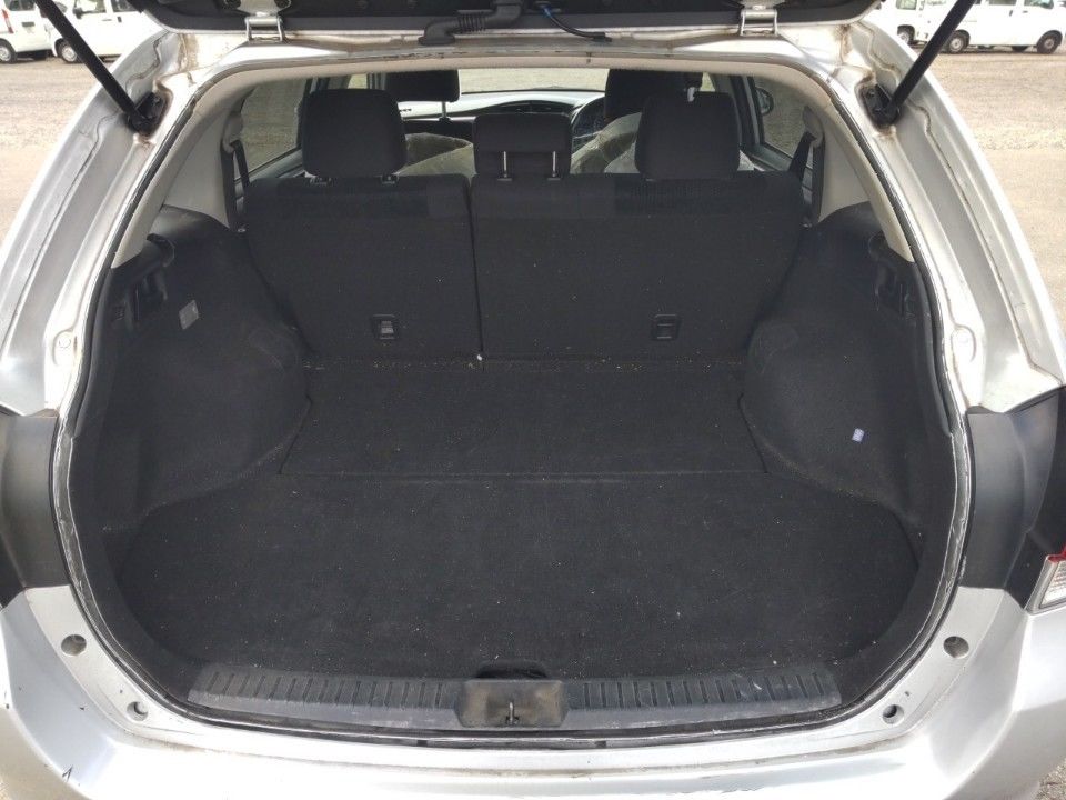 2016 Toyota Corolla Fielder auction photo 8