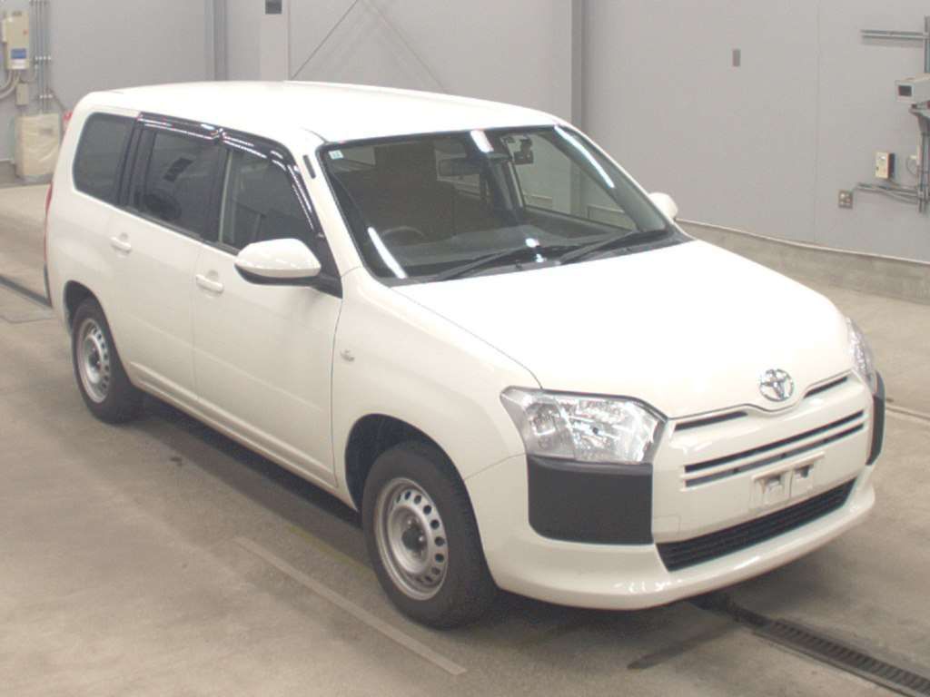 2021 Toyota Probox GL 4WD auction photo 5