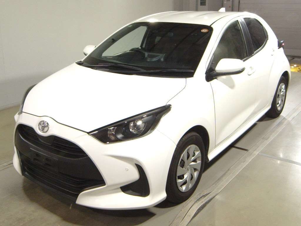 2022 Toyota Yaris X Japan auction vehicle