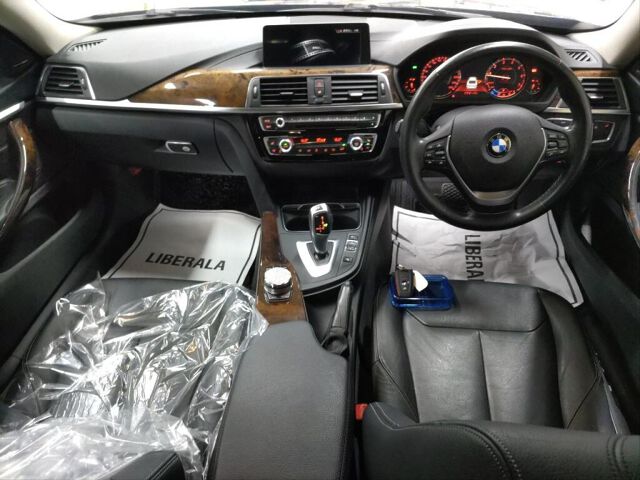 2018 BMW 4 Series 420IグランCPラグ auction photo 3