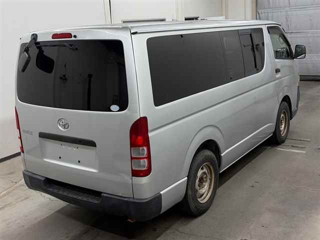 2006 Toyota Hiace auction photo 5