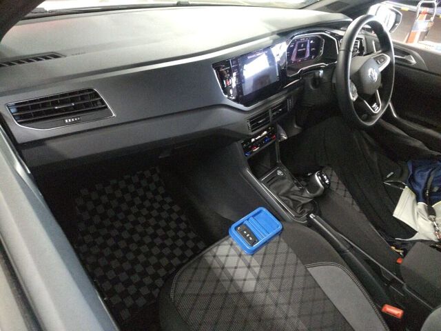 2023 Volkswagen ポロ TSI Rライン auction photo 3