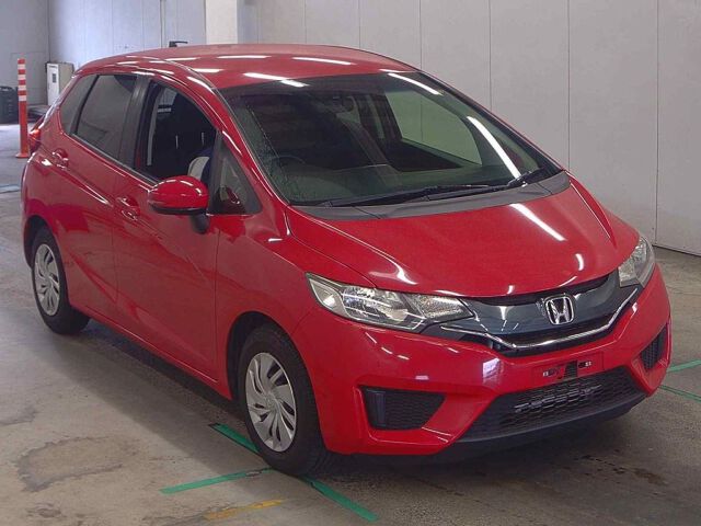 Japan Auction Vehicles 8 2015 Honda Fit 13G-F Package auction photo