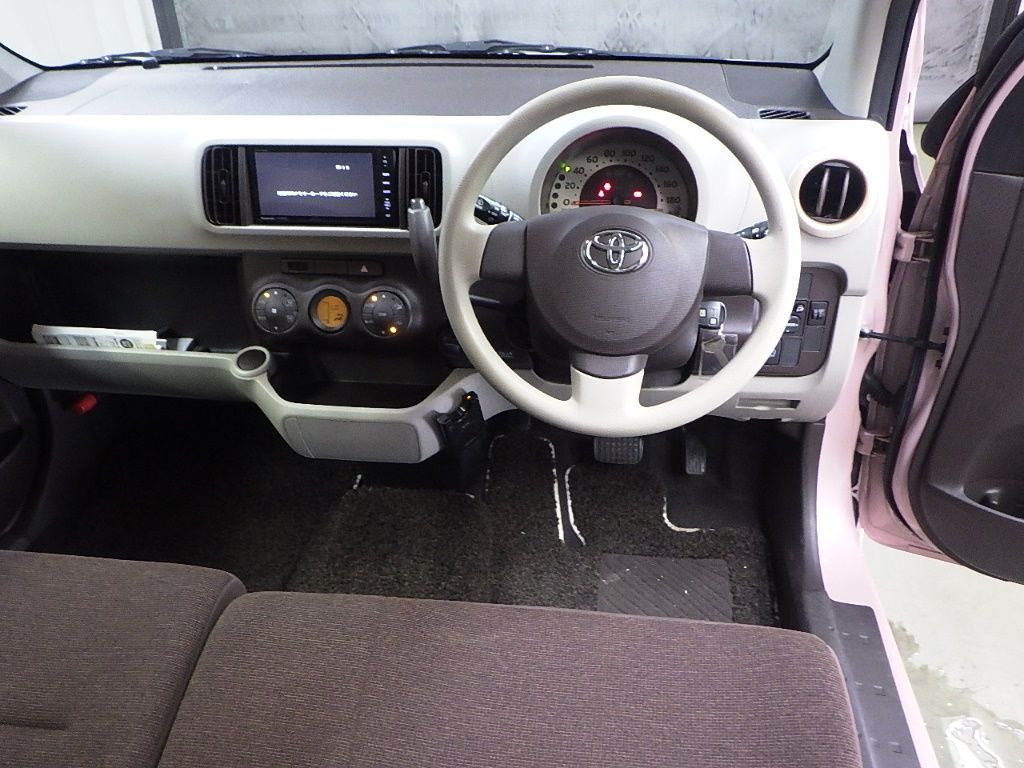 2014 Toyota Passo +Hana auction photo 3