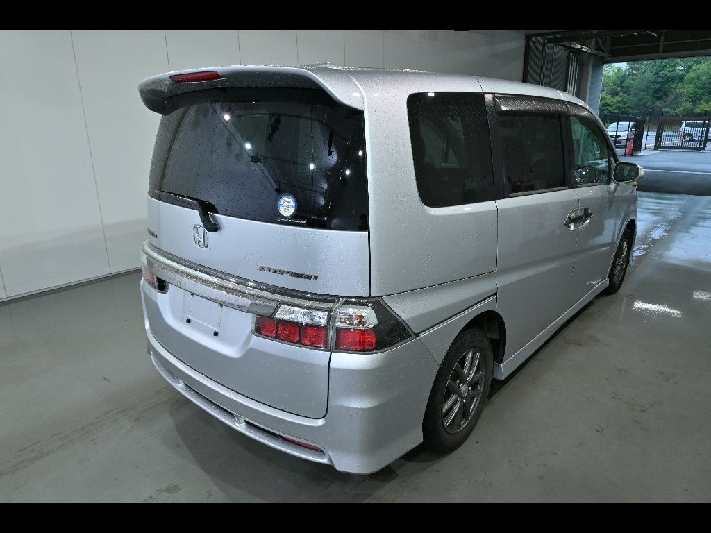 2009 Honda Stepwgn S スマートスタイルエディション 8人 auction photo 2