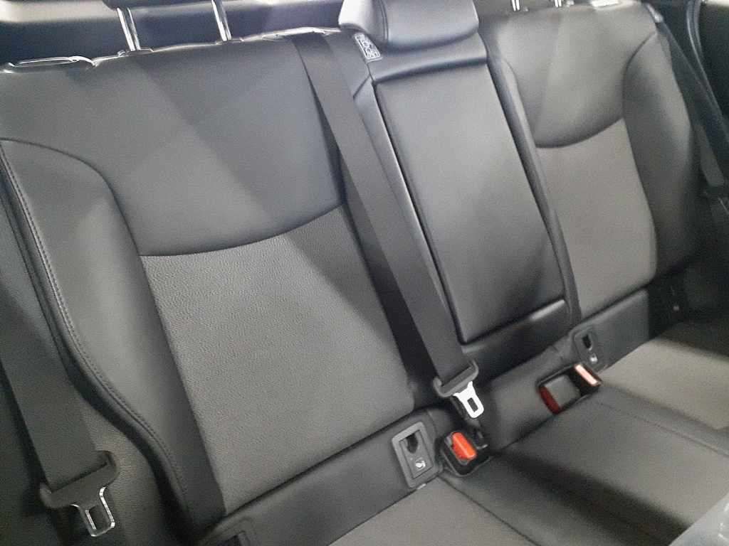 2023 Toyota Corolla Cross Z auction photo 11