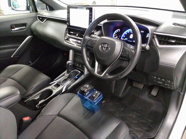 2023 Toyota Corolla Cross ハイブリッドZ 4WD auction photo 3