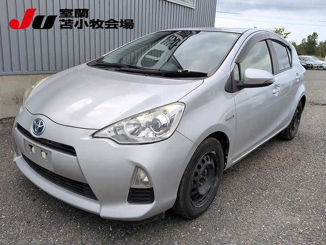 2014 Toyota Aqua S Japan auction vehicle