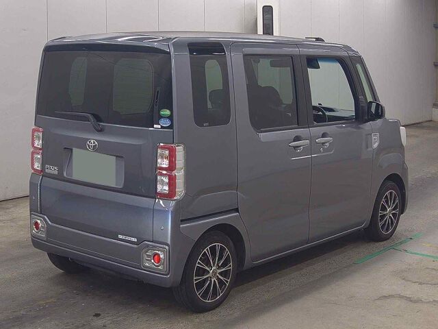 2016 Toyota ピクシスメガ D SA II auction photo 5
