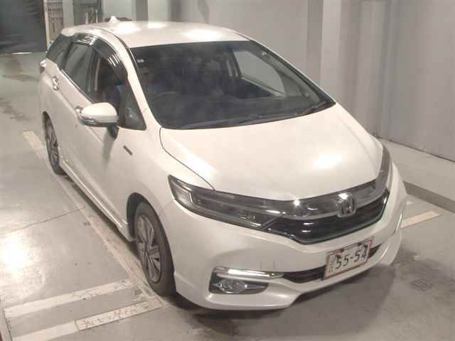 2017 Honda Shuttle Hybrid X Japan auction vehicle