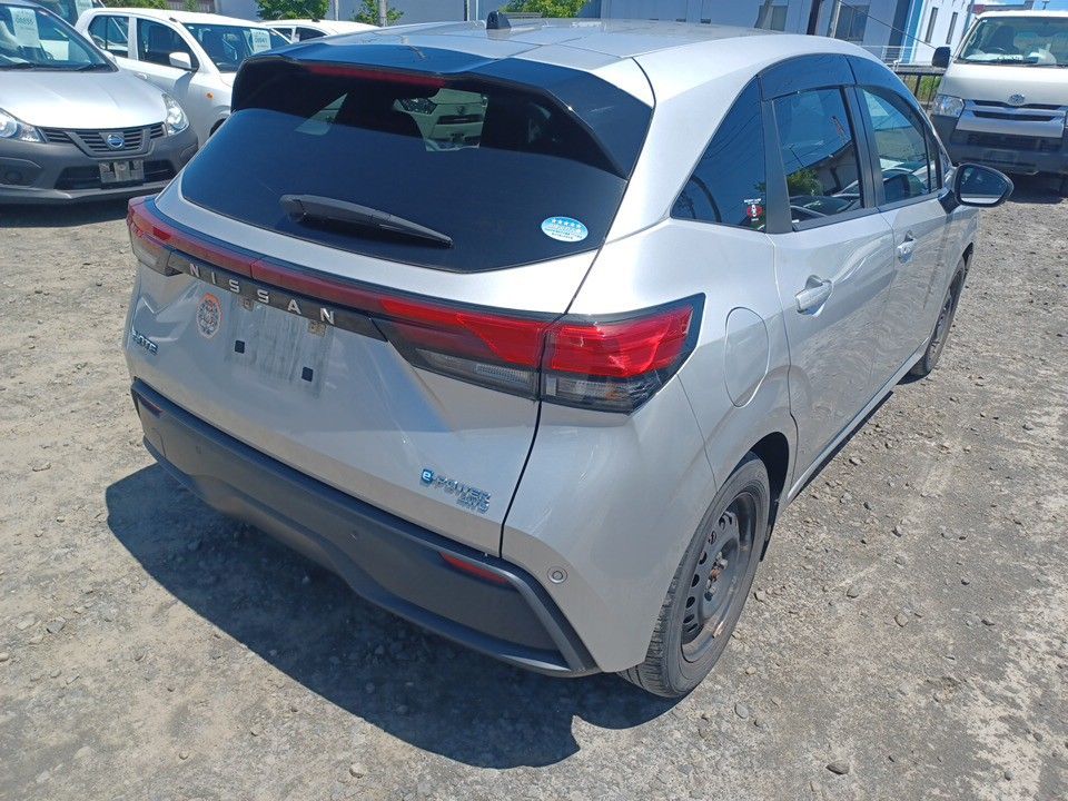 2021 Nissan Note auction photo 2