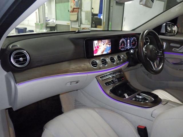2019 Mercedes-Benz E 450 4M Exclusive P auction photo 2