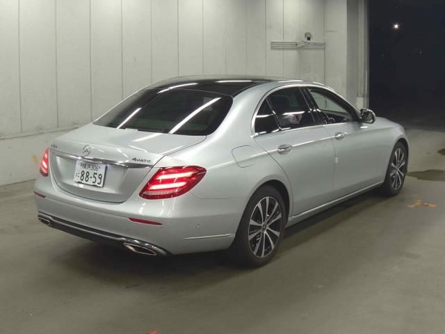 2019 Mercedes-Benz E 450 4M Exclusive P auction photo 3