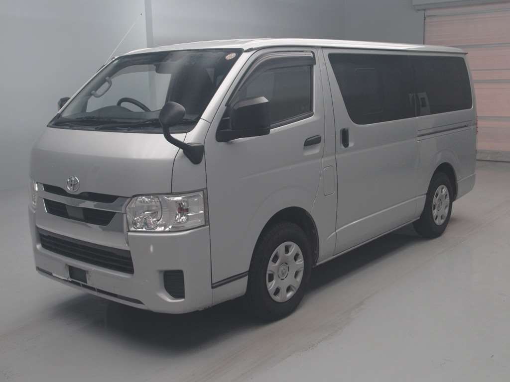 2020 Toyota Hiace ロングDX GLパッケージ Japan auction vehicle