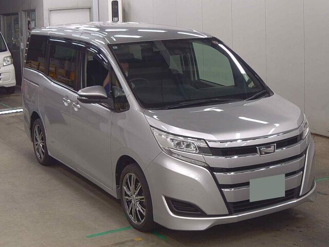 2020 Toyota Noah X Japan auction vehicle