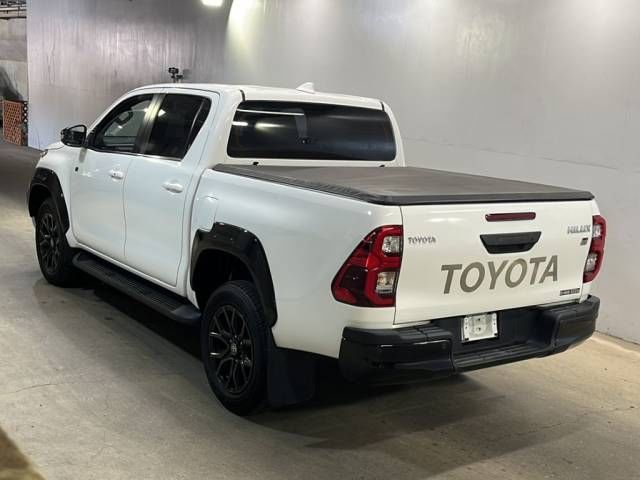 2023 Toyota Hilux Z GRスポーツ auction photo 3