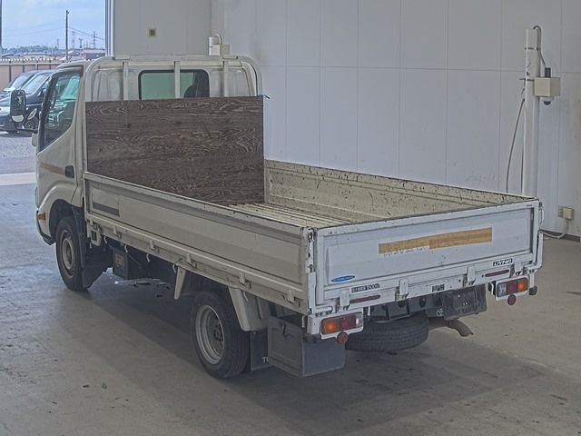 2018 Toyota Dyna ヒラ auction photo 2