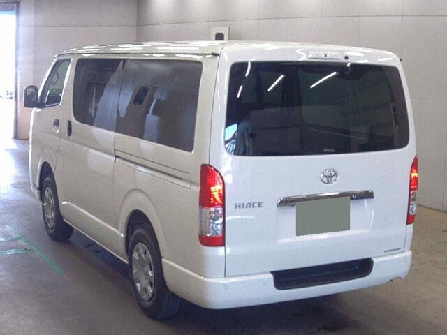 2026 Toyota Hiace ロングDX GLパッケ 4WD auction photo 2