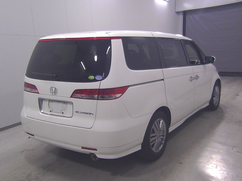 2005 Honda エリシオン X auction photo 2