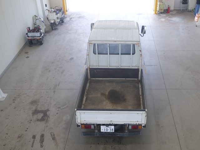 2008 Isuzu Elf Double cab auction photo 3