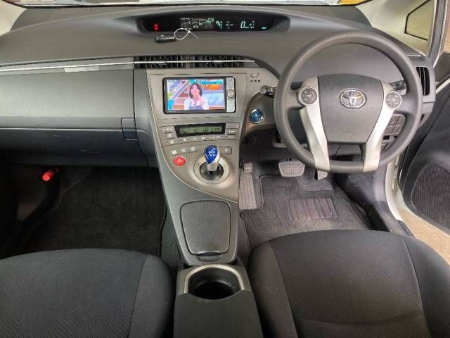 2014 Toyota Prius S auction photo 2
