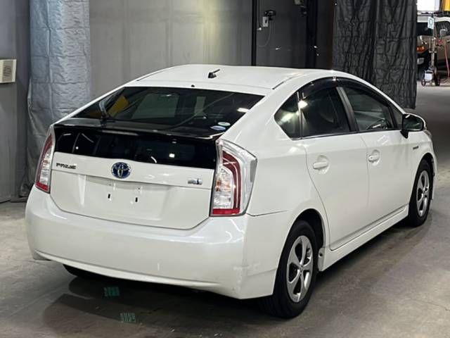 2014 Toyota Prius S auction photo 5