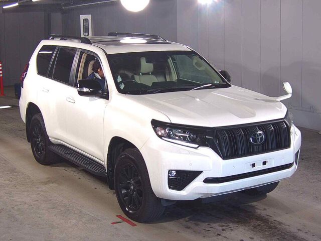Japan Auction Vehicles 8 2023 Toyota Land Cruiser Prado TX L-PマットブラE 4WD auction photo