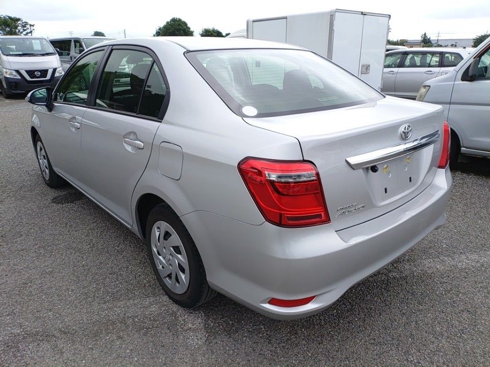 2021 Toyota カローラ アクシオ auction photo 6