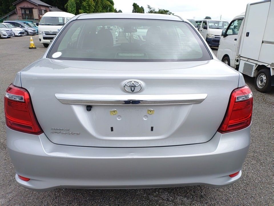 2021 Toyota カローラ アクシオ auction photo 5