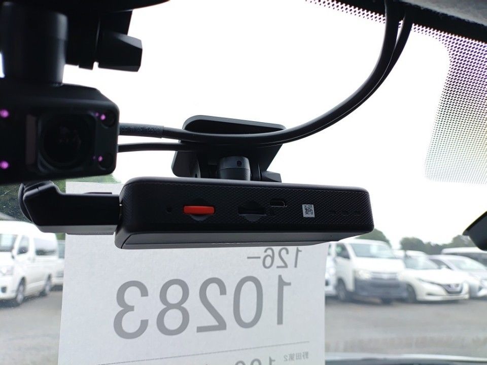 2021 Toyota カローラ アクシオ auction photo 17