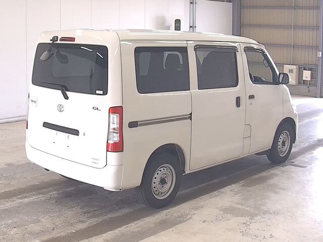 2022 Toyota TownAce Van GL 4WD auction photo 5