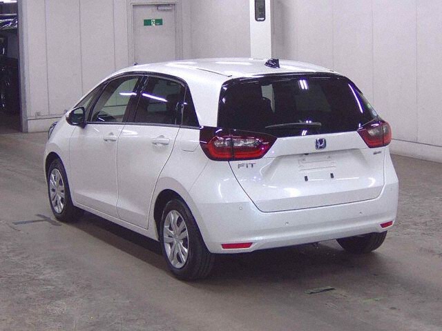 2020 Honda Fit EHEVホーム auction photo 2