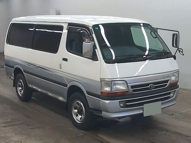 Japan Auction Vehicles 5 2001 Toyota Hiace Long Super GL 4WD auction photo