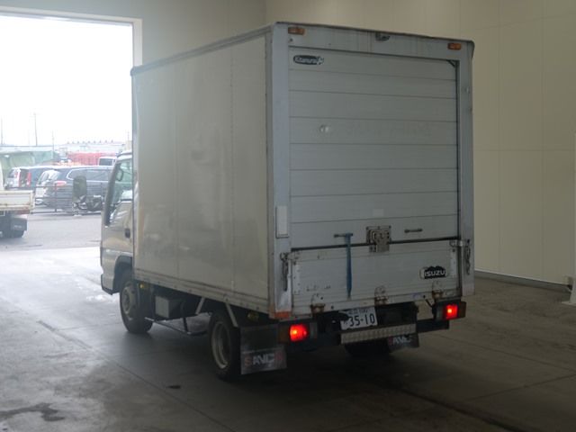 2009 Isuzu Elf バン auction photo 2