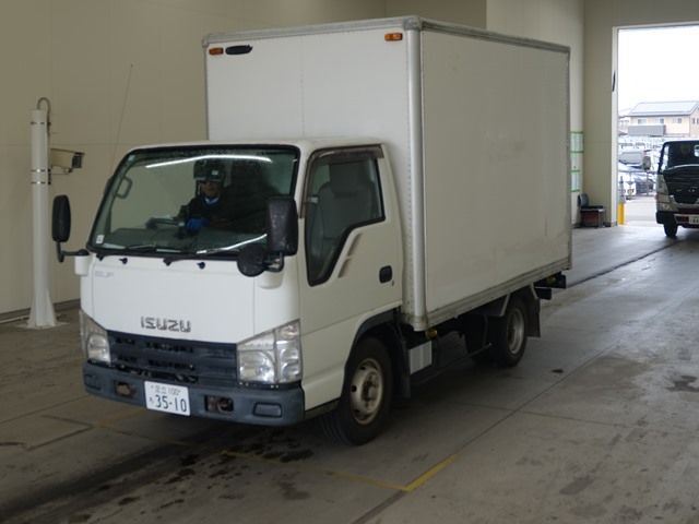 2009 Isuzu Elf バン Japan auction vehicle