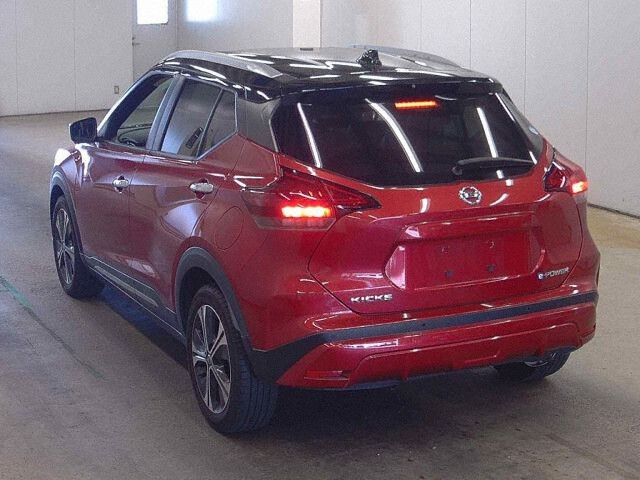 2022 Nissan Kicks XツートーンインテリアED auction photo 2