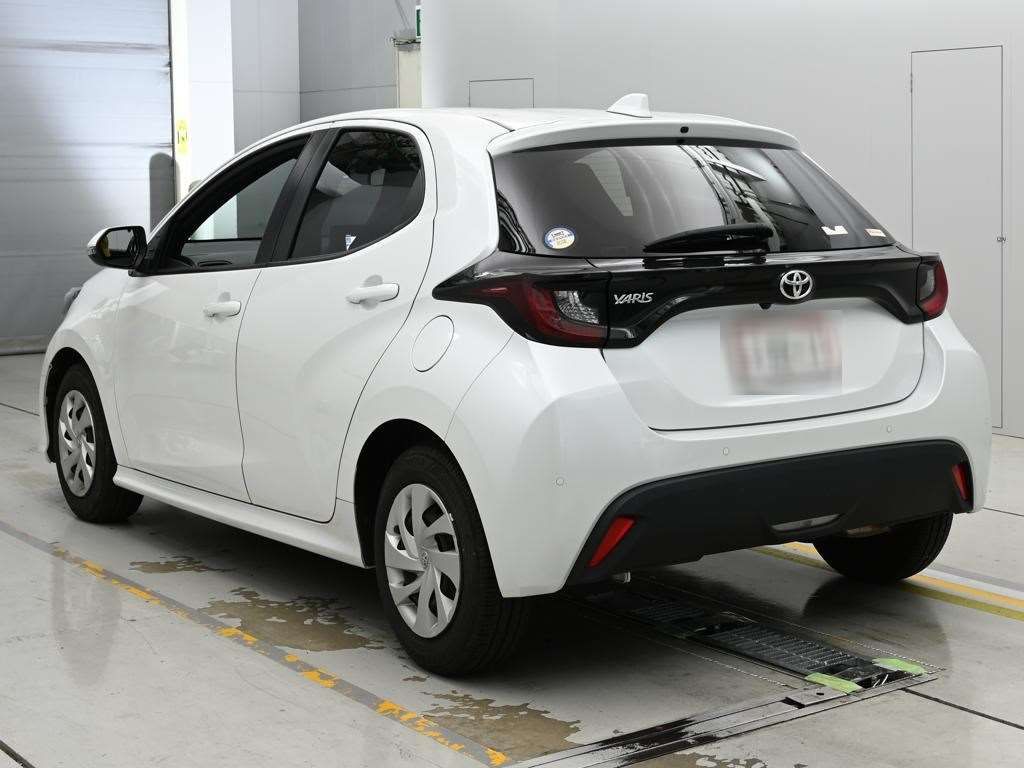2022 Toyota Yaris X auction photo 6
