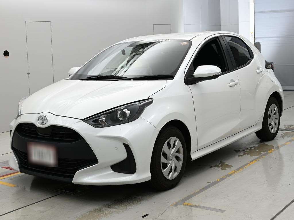 2022 Toyota Yaris X Japan auction vehicle