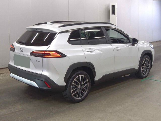 2026 Toyota Corolla Cross ハイブリッドZ auction photo 5