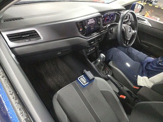 2021 Volkswagen ポロ TSIコンフォートライン auction photo 3