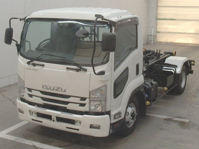2019 Isuzu Forward コンテナ専用車 Japan auction vehicle