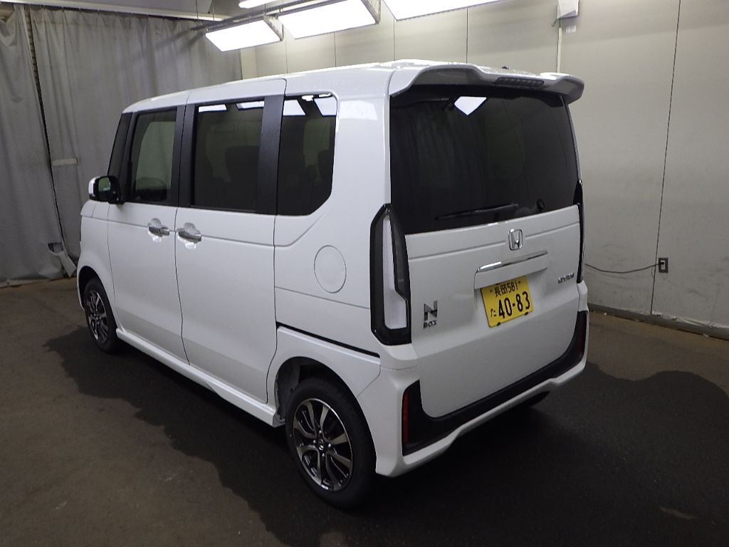 2026 Honda N-BOX 4WD Custom auction photo 5