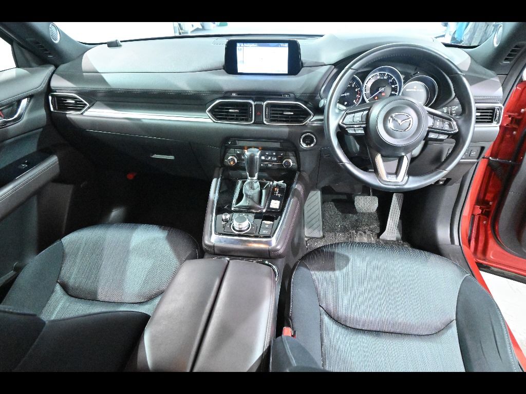 2019 Mazda CX-8 25Sプロアクティブ 7人 auction photo 3