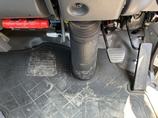 2015 Mazda タイタン Loader auction photo 4