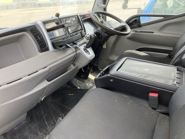 2019 Mitsubishi Fuso Canter auction photo 5