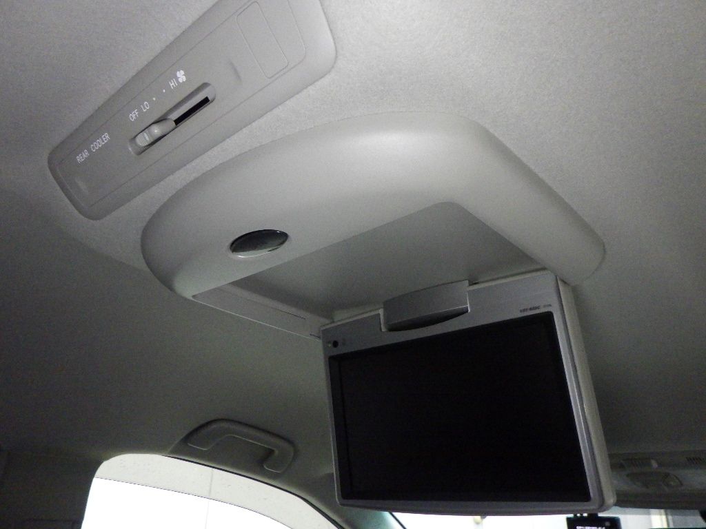 2012 Toyota Estima Aeras G Edition auction photo 9